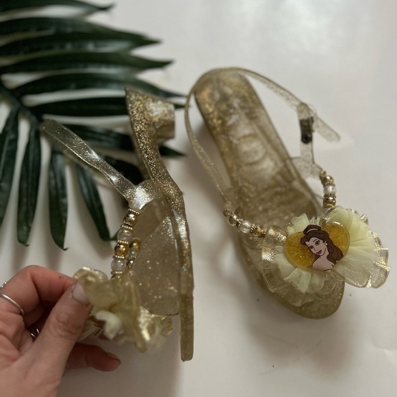 Disneys vintage beauty and the beast Belle girls ankle strap heel shoe size 13 - Picture 4 of 6